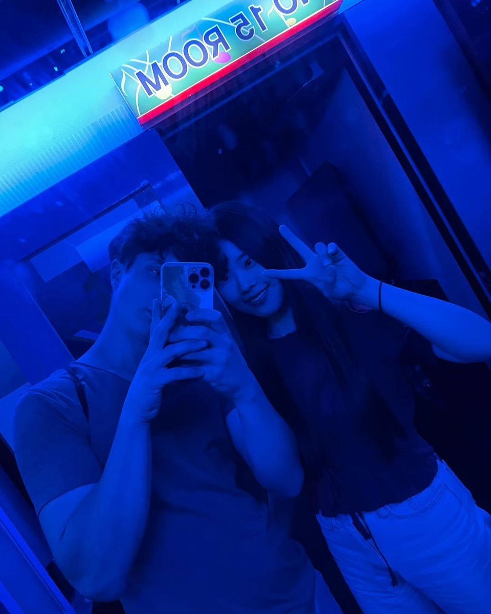 wmaf_couples's tweet photo. WMAF couple # 137 - Swiss 🇨🇭 and South Korean 🇰🇷
#wmaf #whitemaleasianfemale #interracial #interracialcouple #internationalcouple #afwm #wmaw #internationallove #whiteguysasiangirls #whiteguy #asiangirl #swiss #swissguy #korean #koreangirl #couple #cute #fyp #국제커플 #zoomers https://t.co/9E3eb0SRAL