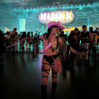 _Peachy_Baby_'s tweet photo. #NewProfilePic https://t.co/v12fwVg2Dv