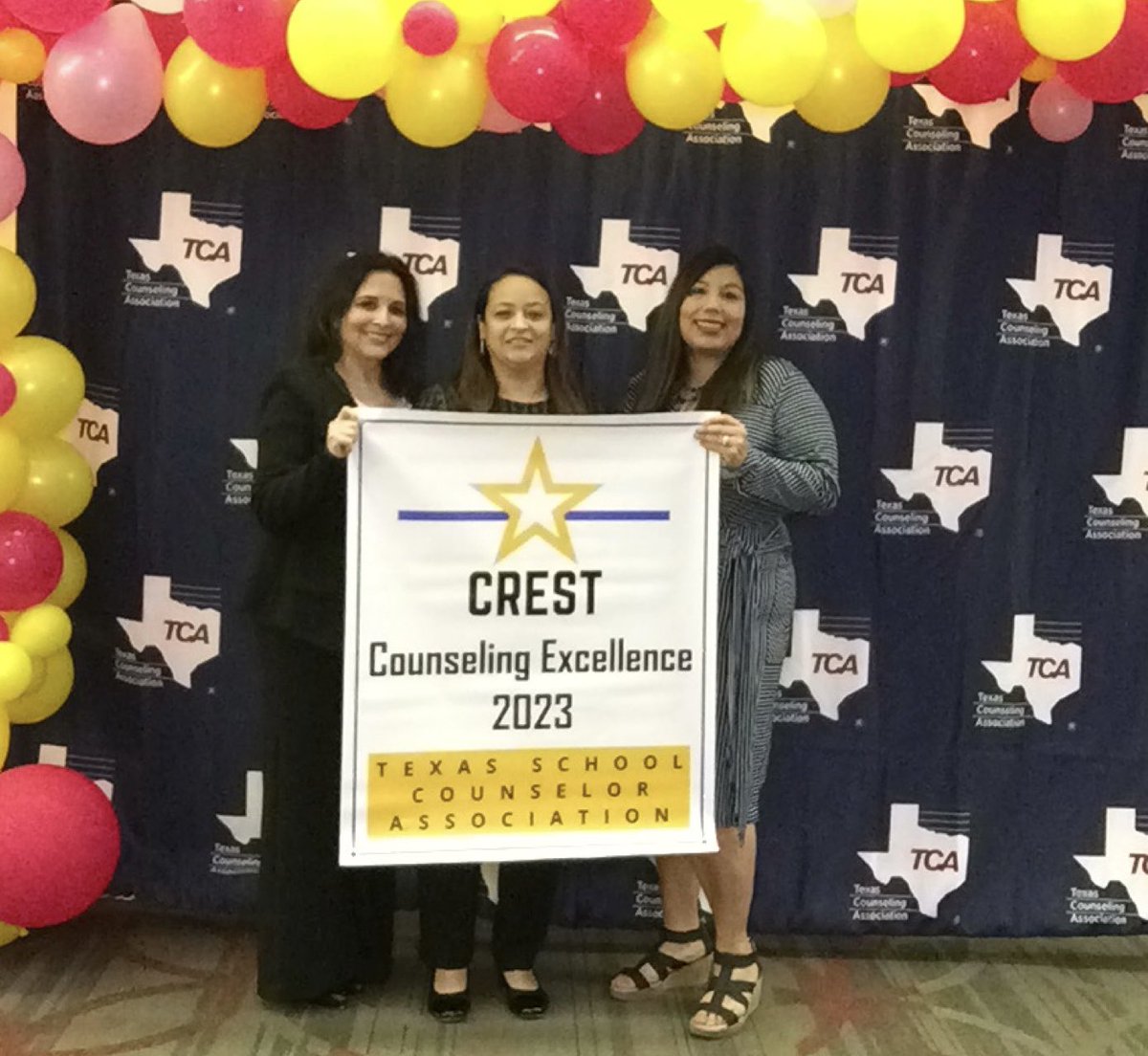Happy School Counseling Week @AdrianaCasso and @Cmans17 Congratulations on your Crest Award! @migdaliagpowers @Ms_EPuente