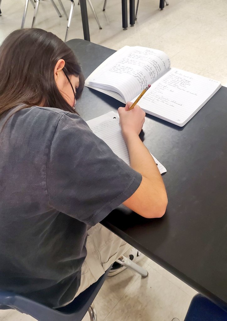ZachryAVID's tweet photo. Our AVID scholars have been working the writing process. Personal narratives are coming together! Next stop: peer editing and revisions. ✍️

#WICORworks #GetKidsWRITING https://t.co/je3gXHjmvj