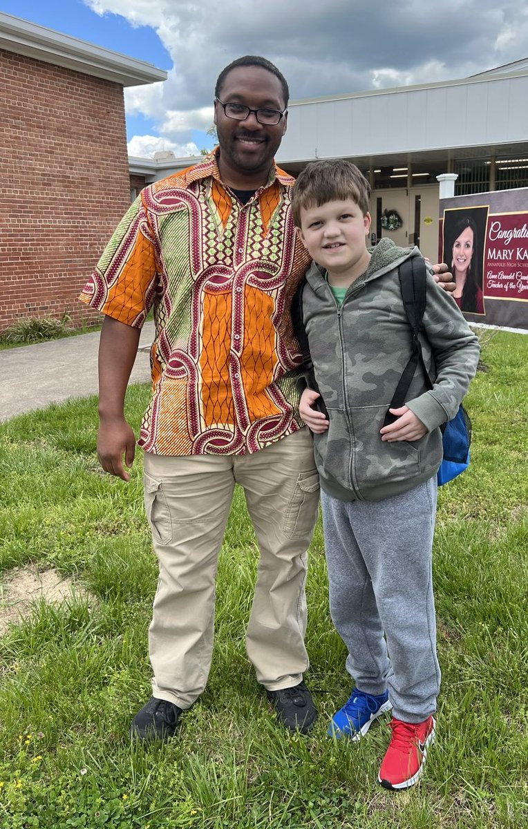 Happy school counselor week to Mr. Dickens! We are lucky to have you in our corner! Thank you for all you do🥰 #NSCW24 <a href="/VirtualAACPS/">AACPS-Virtual Academy</a> <a href="/AACountySchools/">AACPS</a>