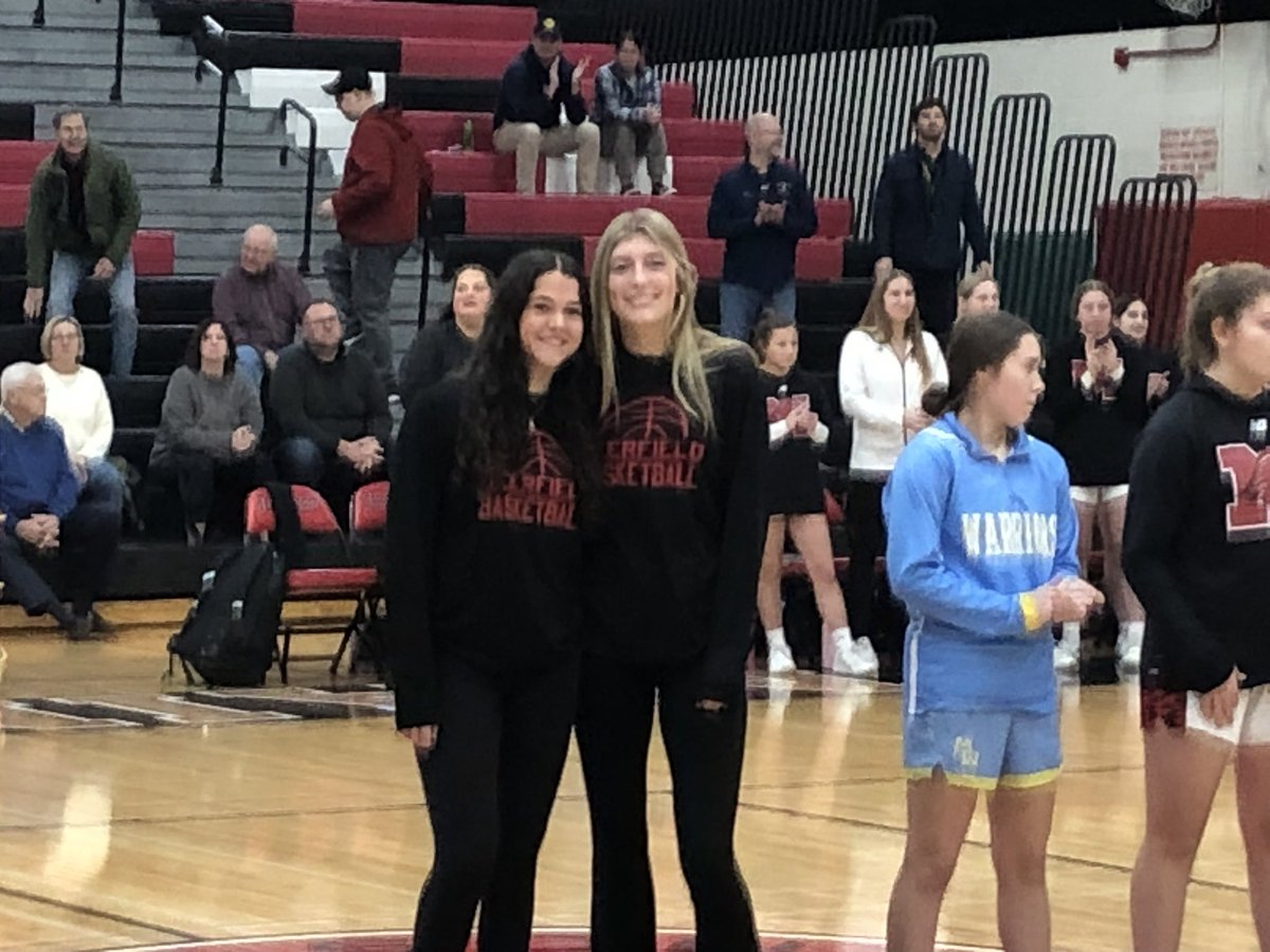 Congratulations Tori and Kate for being recognized as Sportsmanship Award winners in the CSL! BEYOND well-deserved!