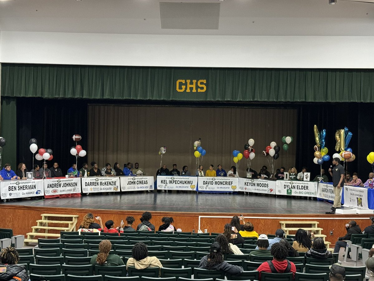 Congrats to our 2️⃣0️⃣2️⃣4️⃣ Senior Signees! Thanks for all of your hard work and dedication, you will be missed! <a href="/BenRSherman51/">Ben R. Sherman</a> <a href="/CalebBj0nes/">caLeb Jones</a> <a href="/DylanElderG5/">Dylan Elder</a> <a href="/DavidMoncrief18/">David Moncrief</a> <a href="/DarrenDMackMcK1/">Darren (D-Mack) McKenzie</a> <a href="/KeleIkpechukwu/">Kel Ikpechukwu</a> <a href="/JohnAgent0TheJ1/">JohnCinTheJuice</a> <a href="/_DrewJohnson64/">Andrew Johnson</a> <a href="/thekeyonwoods/">ᴋᴇʏᴏɴ ᴡᴏᴏᴅs</a> <a href="/aaronfennen_/">Aaron "A2" Fennen.</a> 

🔰#4theG🔰
