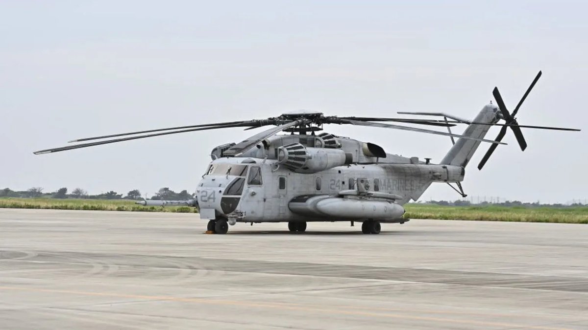 ObserveWest's tweet photo. Five US Marines are missing after their helicopter went down in the snow-covered California mountains.The CH-53E Super Stallion was found about 45 miles (72km) from its destination after the team were "reported overdue".#helicopter #USA https://t.co/EsQrKyf5q2