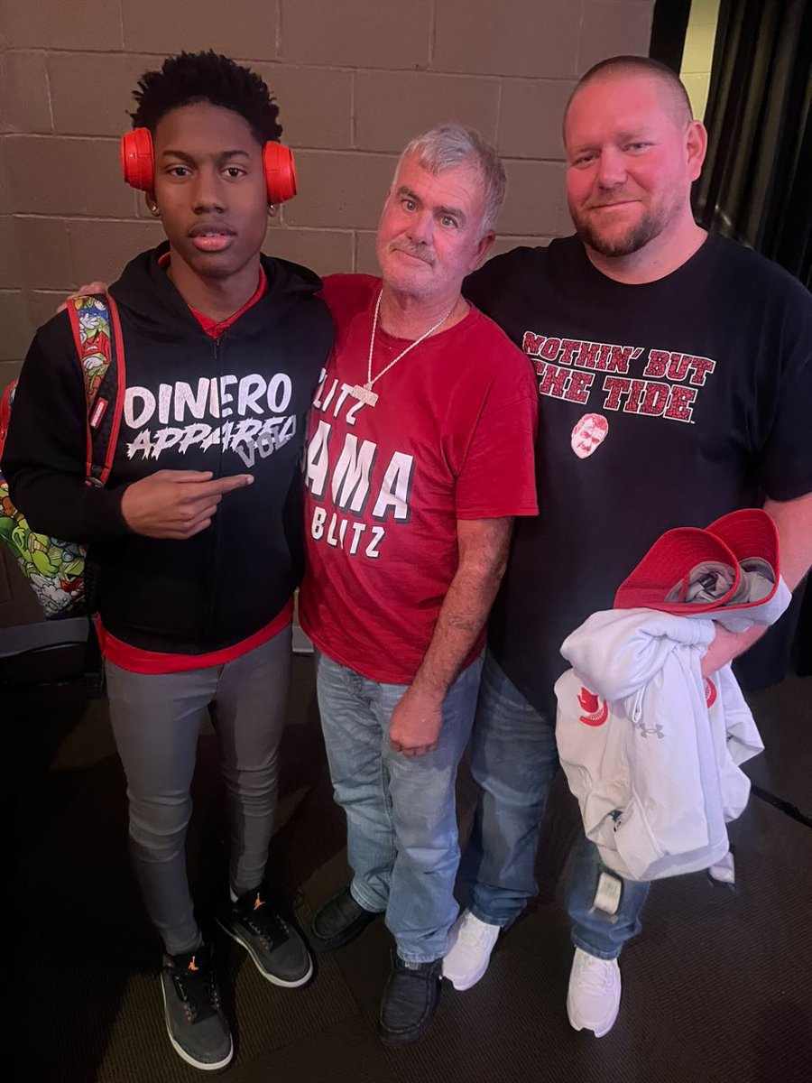 Keith “Scoot🏄🏽♂️” Turner (@shs_scoot1) on Twitter photo “Blitz Bama Blitz!!!” Congrats to all of the signees today. Good luck with all of your future endeavors. Mobile, AL really showed out. #SigningDay2024 #SpartanNation #BlitzBamaBlitz <a href="/RollTide/">Alabama Crimson Tide</a> “Blitz Bama Blitz!!!” Congrats to all of the signees today. Good luck with all of your future endeavors. Mobile, AL really showed out. #SigningDay2024 #SpartanNation #BlitzBamaBlitz <a href="/RollTide/">Alabama Crimson Tide</a>