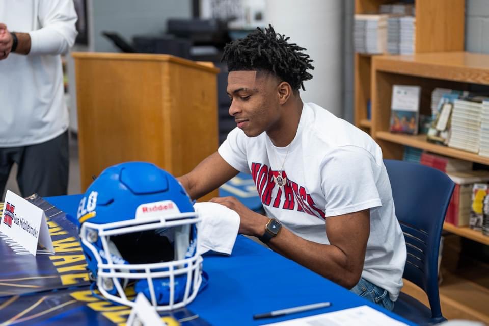 iamquaa12's tweet photo. - my story written in braille 👨🏾‍🦯 you gotta feel it to understand it …

#agtg🙌🏾 
#nextchapter🙏🏾
#gramliving💜
#jaevenliving💙 https://t.co/oXkX5TvsRR