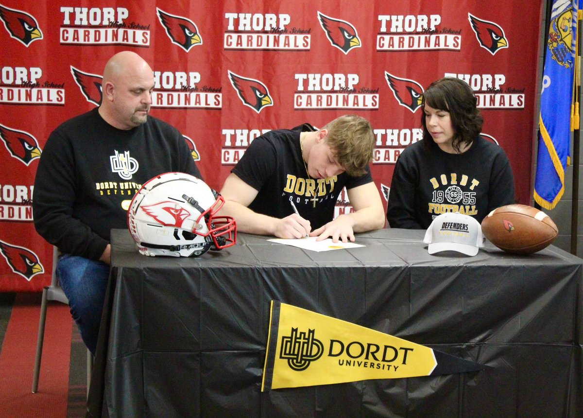Excited for the next chapter! <a href="/DordtFB/">Dordt Football</a> <a href="/BMcCormick08/">Brandon McCormick</a> <a href="/TheKeldric/">Coach KD</a> <a href="/repattermann/">R.E. Pattermann</a>