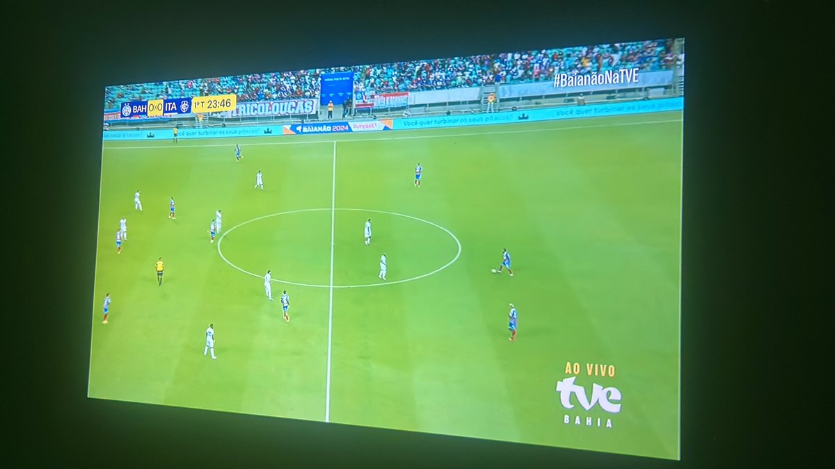 Na torcida por mais um triunfo do Esquadrão . BBMP 
#BaianaoNaTVE 

#ecbahia #bbmp #borabaea #tve