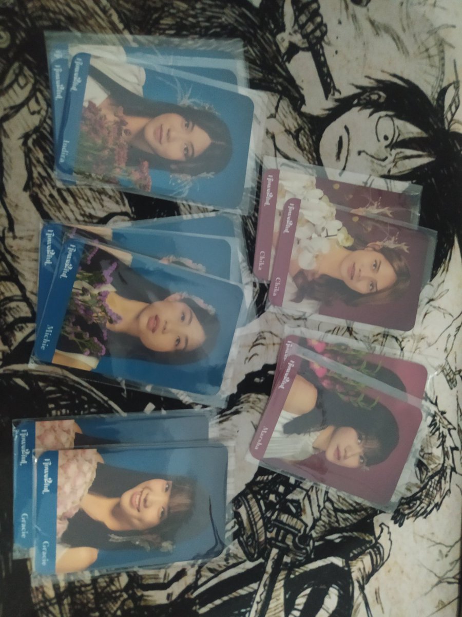 empeeeeeeeeeeee's tweet photo. WTS Photocard anniv flowerful JKT48
- Indira
- Michie
- Gracie
- Marsha
- Chika
borongan gass bu
murahin aja boss
#WTS #WTB #zonauang
#jkt48 #flowerful #photocard #pc https://t.co/wJQ4TofCuH