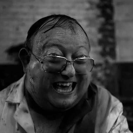 CrimesReais's tweet image. Qual foi o filme mais bizarro que vocês já assistiram? 

Eu começo. 

Centopeia humana 2.