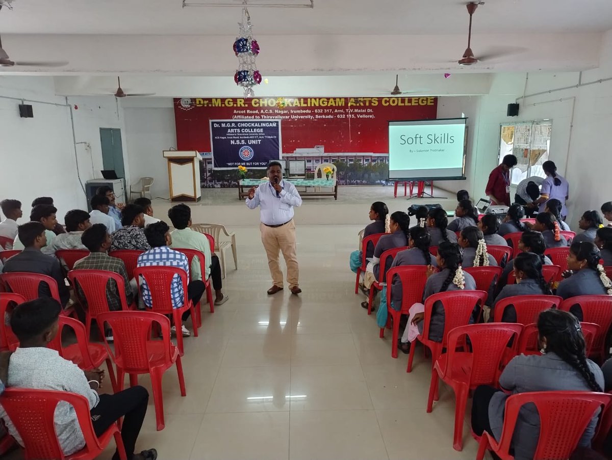 TattiSkills's tweet image. 📸✨ Reminiscing on the highlights of our Python Programming and Soft Skills seminar! Take a glimpse into the dynamic discussions, insightful presentations, and collaborative learning moments that made this event truly memorable. #PythonSkills #SoftSkills #EmpoweringStudents 💻