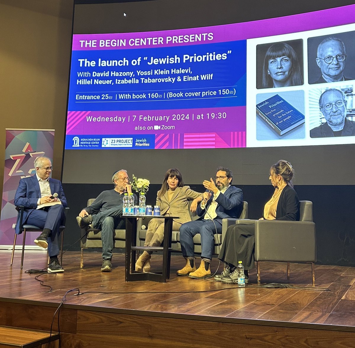 Really amazing event last night. Warm thanks to @YKleinHalevi @EinatWilf @HillelNeuer and @IzaTabaro for joining and making for so many powerful moments. Thanks also to @pauldgross of @BeginCenter as well as @z3_project and @PomeranzBooks for making it a perfect evening!