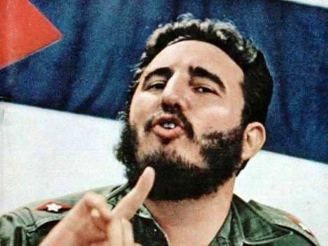 "Mientras haya un socialista de pie [...] Fidel estará entre nosotros y para siempre.
#FidelPorSiempre 
#CubaPorLaVida 
<a href="/cubacooperaven/">Brigada Médica Cubana en Venezuela</a>
<a href="/japortalmiranda/">José Angel Portal Miranda</a> 
<a href="/MINSAPCuba/">Ministerio de Salud Pública de Cuba</a>
<a href="/DiazCanelB/">Miguel Díaz-Canel Bermúdez</a> 
<a href="/mmcvencar/">Brigada Médica Cubana en Carabobo</a>
