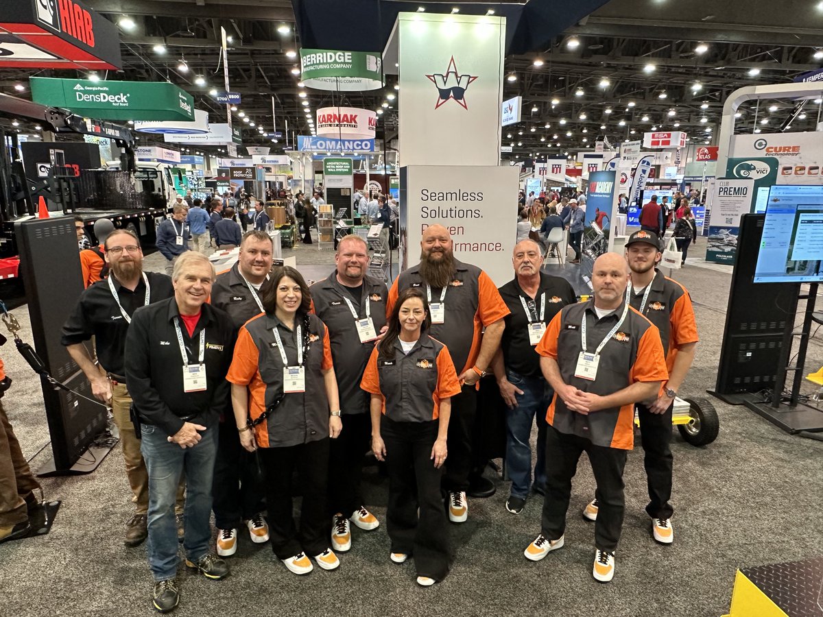 leading_edge_US's tweet photo. It's been a great show at the #IRE2024. Thanks  everyone for stopping by! #InternationalRoofingExpo #raptorsafety #raptorcart #safety #pfas #fallprotection #nrca

@roofcoffeeshop
@roofingexpo https://t.co/pISSVsUEBP