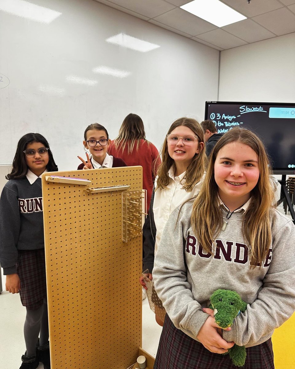 sams165's tweet photo. Amazing day @TELUS_Spark with @RundleStudio and @rundleacademy Grade 7 students! We did the marble arcade challenge, explored the DaVinci exhibit, and participated in the extreme temperatures demo! https://t.co/XQCqa4kOTN