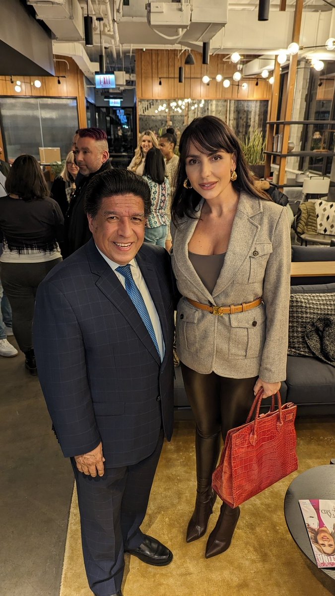 galkamalka_'s tweet photo. Attending a fundraiser for Appellate Judge @JesseGReyes 'run for IL Supreme Court 
Hosted by @cgglawyers https://t.co/ZgB0tctrvZ