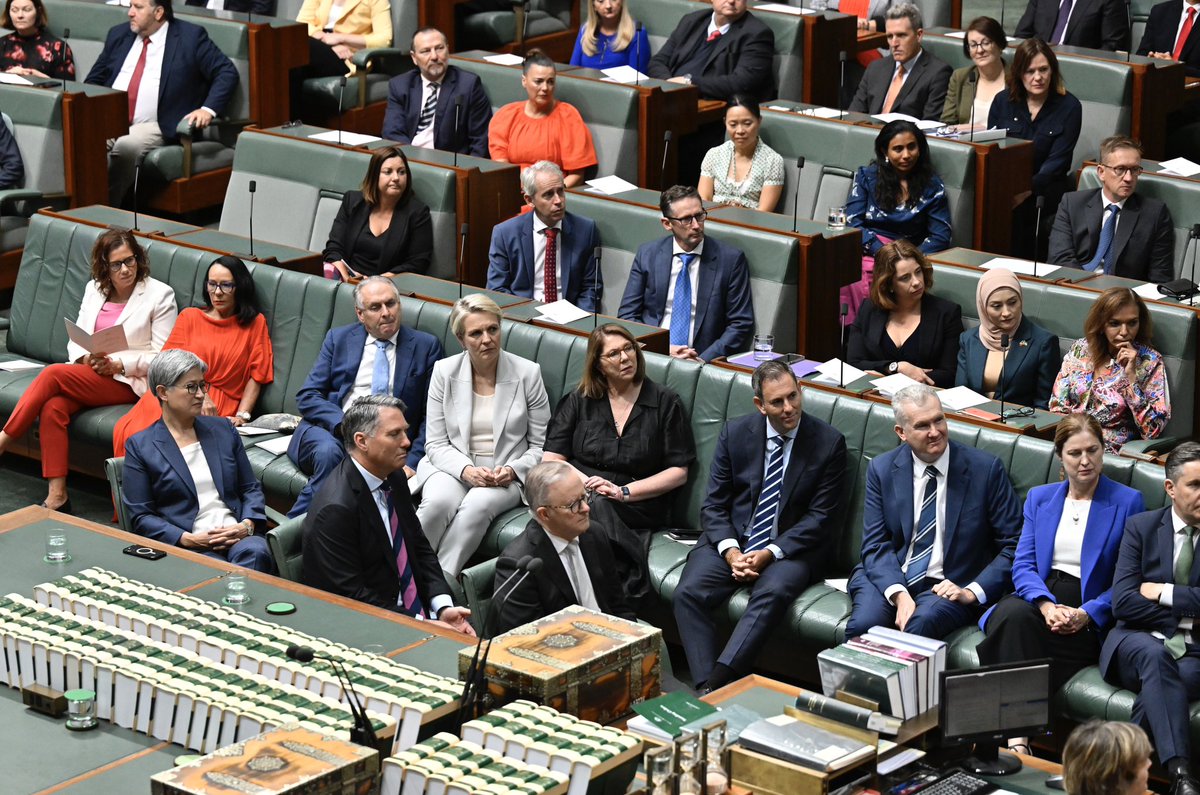 SenatorWong's tweet photo. A historic, moving speech by Papua New Guinea Prime Minister James Marape.

PM Marape is the first Pacific leader to speak to our Parliament, just as @AlboMP was the first Australian Prime Minister to address the PNG Parliament.

It says a lot about who we are to each other. https://t.co/H8YrAPQcxO