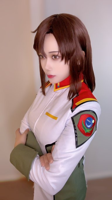 Twitterのコスプレ画像15