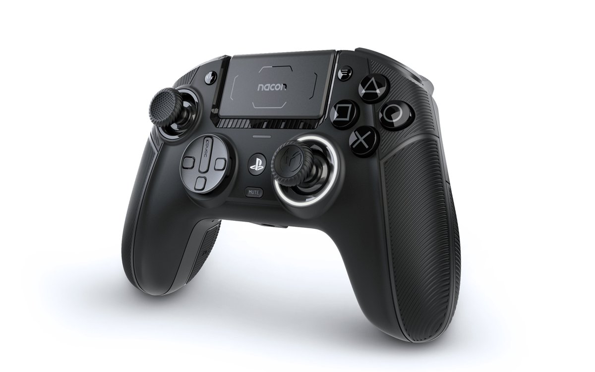 3goo1's tweet photo. ◤￣￣￣￣￣￣￣￣￣￣
👨‍🔧アップデート案内👩‍🏭
＿＿＿＿＿＿＿＿＿＿◢

 NACON REVOLUTION 5 PROコントローラー🎮
1.44にバージョンアップ🆙‼️

話題のNacon Revolution 5 Proコントローラー
専用アプリがver.1.44にアップデートされました🛠️

「FPS Proモード」が新しく追加⚙️
🪖デッドゾーンを完全に消す機能で
#FPSゲーム 操作がさらに快適になります♬

スティックの微妙な動きもゲームに反映され、より精密な操作が可能に💫

🔧 他、Nacon Revolution 5 Proコントローラーの便利な機能：

・「感度＋」設定でエイムの反応速度が向上⚡
・革新的なジョイスティック技術による長い製品寿命🔄
・USBドングルを使用した高速な無線接続📶

FPSゲームプレイ体験がさらに進化します‼️

公式ウェブサイトで詳細をチェック✅
https://t.co/xWEzQgB4si

#NaconRevolution5Pro #NACON #ゲームコントローラー
#コントローラー #PS5 #PC
