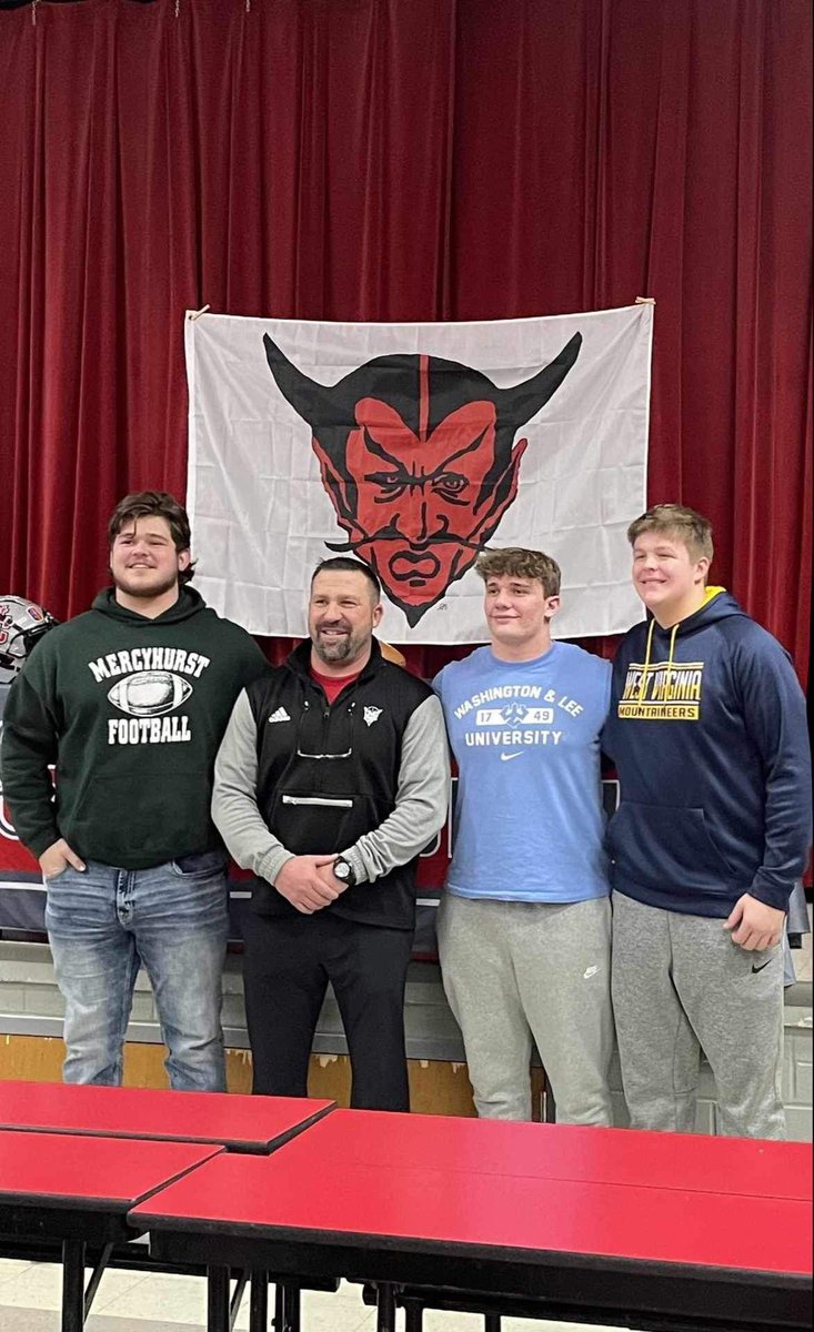 J.R. Adams (@jradams6565) on Twitter photo Beyond grateful to have been blessed with the God give talent to play college football!! Huge thank you to <a href="/kalleighburke/">Kalleigh Burke</a> @air_mcnair7 <a href="/zconowal31/">Zach Conowal</a> <a href="/CoachRiemedio/">Coach Riemedio</a> for believing in me and welcoming me into the family!! Excited for this new journey! #HURSTISHOME!! 🔵🟢 LETS WORK‼️ Beyond grateful to have been blessed with the God give talent to play college football!! Huge thank you to <a href="/kalleighburke/">Kalleigh Burke</a> @air_mcnair7 <a href="/zconowal31/">Zach Conowal</a> <a href="/CoachRiemedio/">Coach Riemedio</a> for believing in me and welcoming me into the family!! Excited for this new journey! #HURSTISHOME!! 🔵🟢 LETS WORK‼️