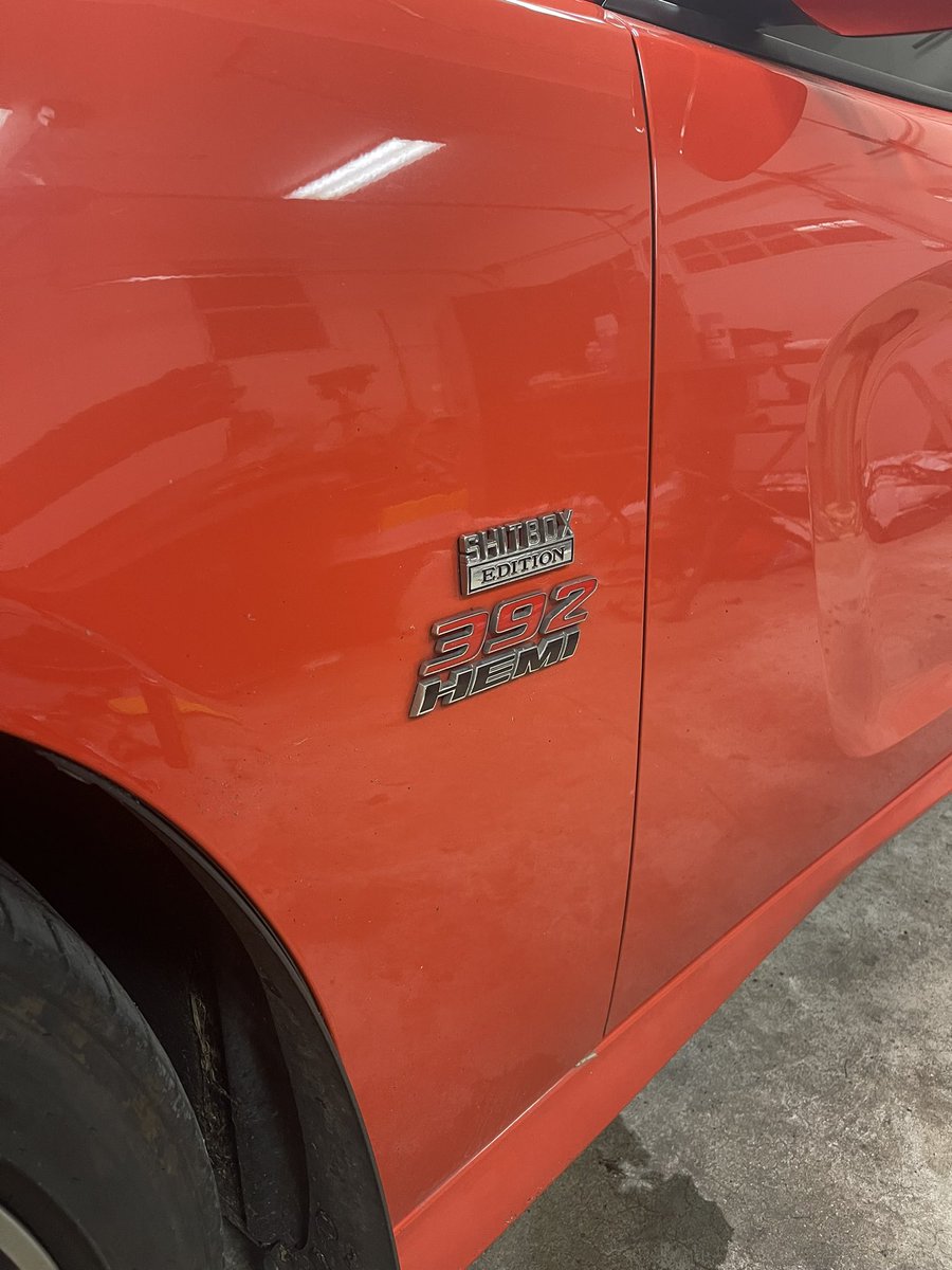 EddieTheAnvil's tweet image. I love my car, but it is a total #shitbox.