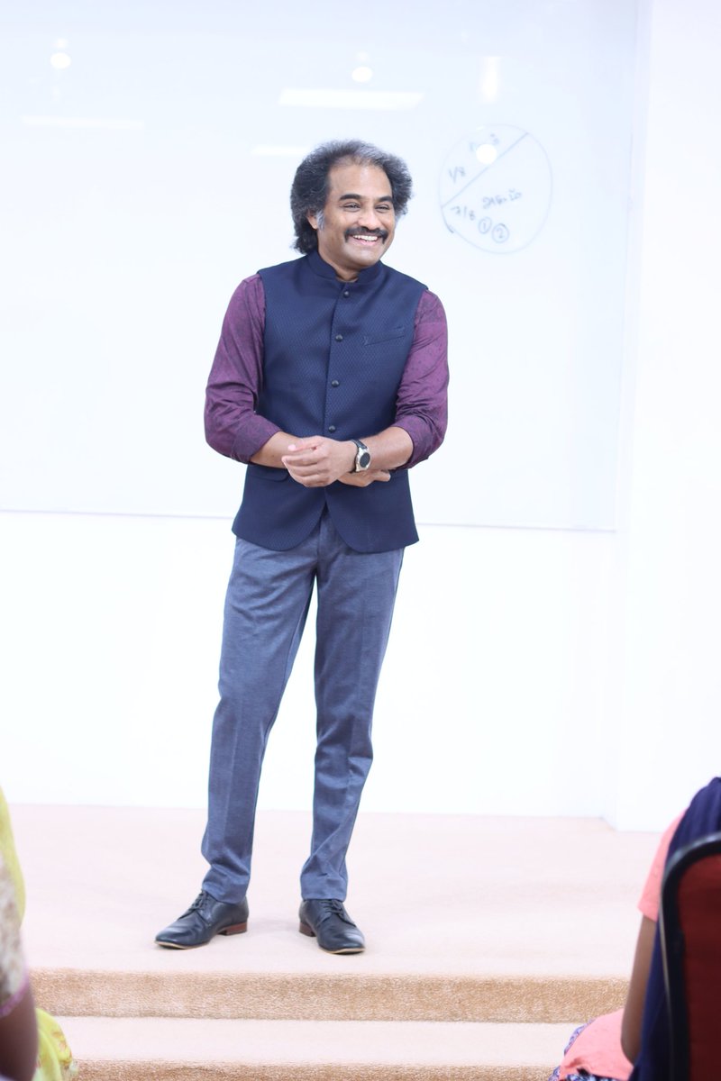 ParamanP's tweet photo. When we start giving the best, Life will give us the BEST. 

MALARCHI Batch 73 ON 

#MalarchiCourse #MalarchiBatch73 #transformation 
#Malarchi #மலர்ச்சி #பரமன் #பரமன்பச்சைமுத்து  #ParamanLifeCoach #Paraman #ParamanPachaimuthu #LifeCoach
#Motivational #MotivationalSpeaker l https://t.co/TeUNLa4mYQ