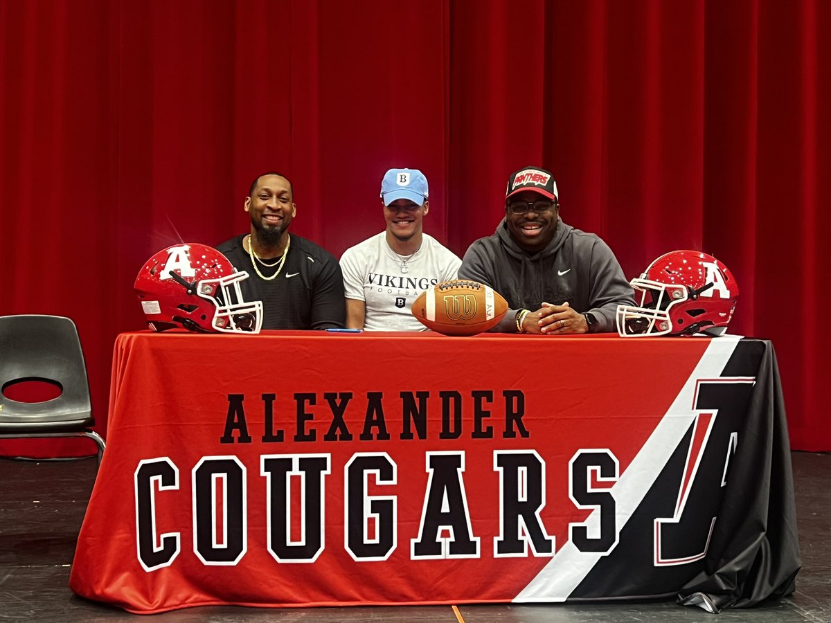 Coach CJ (@c_2da_j) on Twitter photo Congrats to <a href="/TyGriffin30/">Ty Griffin🎱</a> for signing with <a href="/BerryFootball/">Berry Football</a> #TEAMPASS <a href="/PassFootball5/">Andre Powell</a> <a href="/dcoop03/">dreck cooper</a> Congrats to <a href="/TyGriffin30/">Ty Griffin🎱</a> for signing with <a href="/BerryFootball/">Berry Football</a> #TEAMPASS <a href="/PassFootball5/">Andre Powell</a> <a href="/dcoop03/">dreck cooper</a>