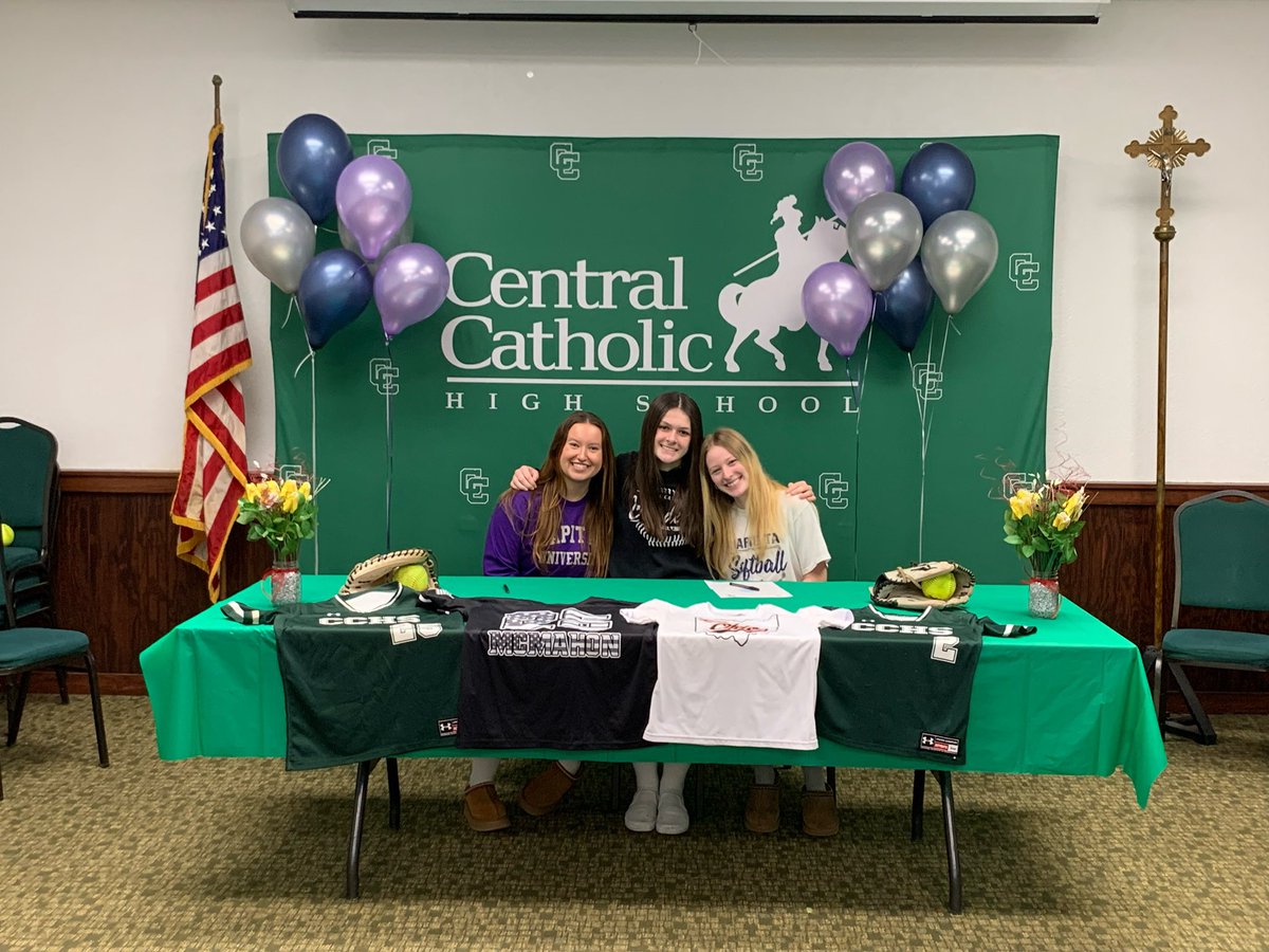 I can’t wait for the next 4!!💙🤍
<a href="/ettasoftball/">Marietta Softball</a> <a href="/TeamOhioWhite/">Team Ohio White</a>