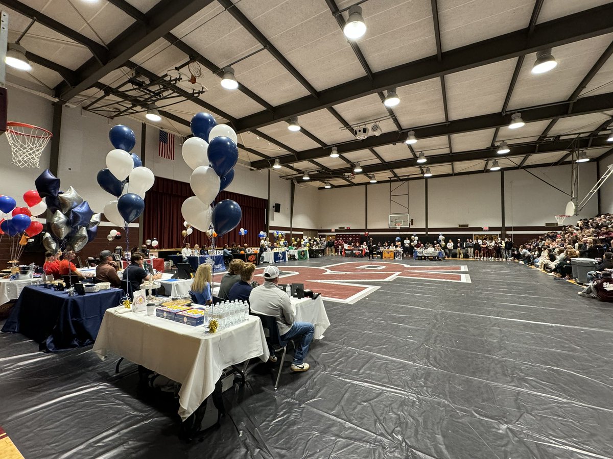 Congratulations to our C/O 2024 athletes that signed today to play at the collegiate level! <a href="/xavierdrumgoole/">xavier drumgoole</a> <a href="/DylanUribe2024/">Dylan Uribe</a> @RileyClinton_RR <a href="/StellaLaubenst2/">Stella Laubenstein</a> @lukemiller76 <a href="/LeonardKevMoore/">Leonard Kevin Moore</a>
<a href="/RRWBBboosters/">Round Rock High School Women’s Basketball 🏀</a> <a href="/RRHSdragons/">Round Rock HS Athletics</a> <a href="/DragonNationRR/">Dragon Nation</a> <a href="/RRFBBooster/">RRHS Football Booster Club</a>