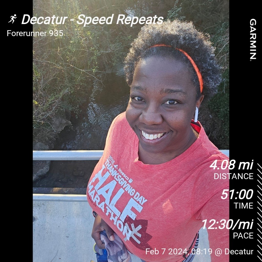nacole99's tweet photo. Less than 2 months until the @SavannahSports #savwomenshalf. Today was speed repeats. Moving one step closer to Savannah. Register for #savwomenshalf and use code BibRave10 to save 10%. Race day is 4/6/24 #bibchat #runchat #SavWomensHalfBR #leagueofgarmin #runsav https://t.co/9S8QNV6YuO