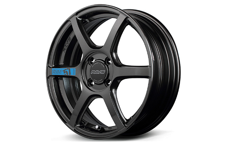 car_watch's tweet photo. レイズ、グラムライツ「57C6 Spec M」 「57C6」から軽量化、光沢のあるガンメタにブルーのステッカーでスポーティに https://t.co/0trf0wfCXc #RAYS #レイズ #グラムライツ #57C6 https://t.co/4vuQYItC2l