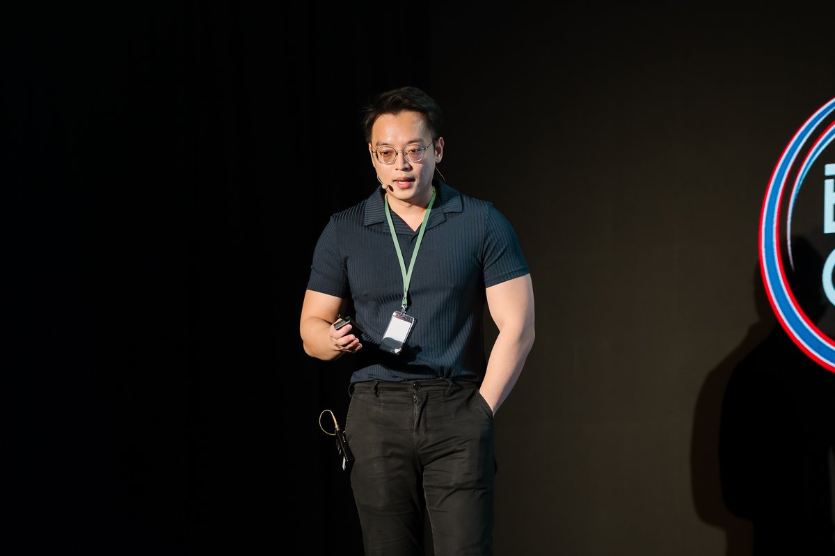 FinstableCo's tweet image. Heartfelt thanks to @0xMantle for their support and remarkable participation in the #B2GC event. Their commitment and vision on the future of blockchain tech are truly invaluable. 😎✨

During @0xavarek's keynote on "Social Enterprises, Charities, Arts, and Cultures", we were