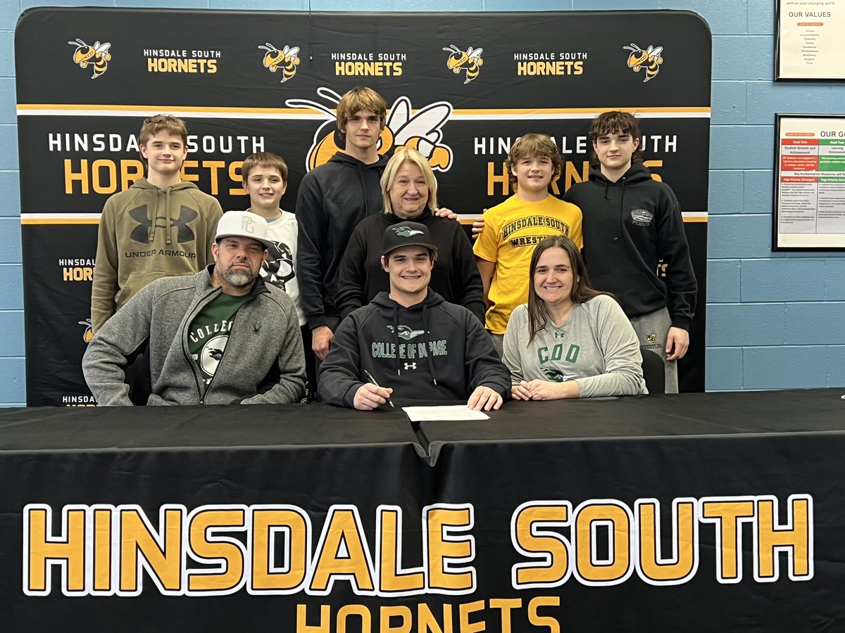 Andrew_Miller24's tweet photo. It’s official! Thank you to all of my family, friends, teammates and coaches for coming and cheering me on today. 
@chad_kristie @DuPageBaseball @_BobbyWilson @HoundsAnderson @houndsplayball @_HornetBaseball 
#rollbees #chaps https://t.co/WFDcRKc8ny