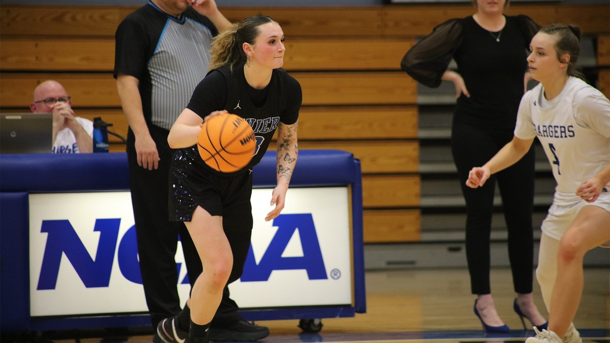 RivierRaiders's tweet image. RECAP ➡️ Grumblatt Moves Up Scoring Ladder in 70-59 Win Over Colby-Sawyer

⏺️ Moved to second in all-time program scoring list (1,744 points)

📰 bit.ly/42z69YJ | #RollRaiders | #d3hoops