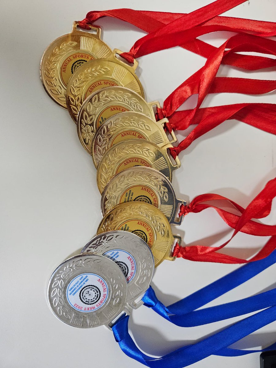 Super-proud of #CCMB group members!
7 GOLD and 2 SILVER medals won by the group members in the departmental sports events! 😃🥳<a href="/Chemistry_iitd/">Chemistry at IIT Delhi</a> <a href="/iitdelhi/">IIT Delhi</a> I guess they're equally happy that their PI also contributed to the collection🤣😂
@_Vikas_Tiwari_ <a href="/Dhananjay7645/">Dhananjay</a> <a href="/Nisha_0007/">Nisha Kumari</a>