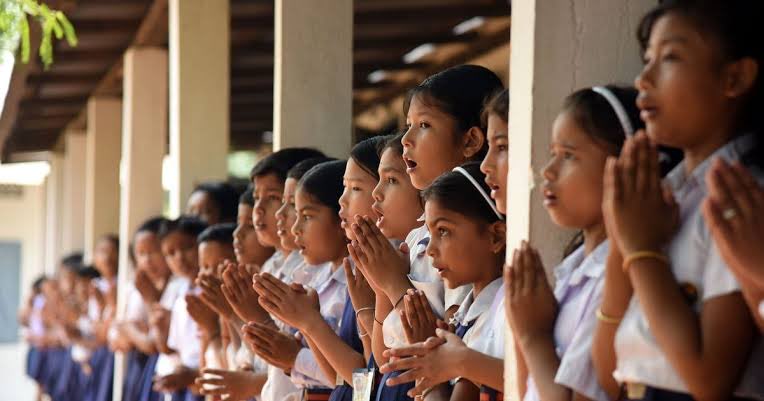 thetruthin's tweet photo. 🚨BIG: No more ‘rankings’ for SEBA &amp; AHSEC’s HSLC (Class-10) &amp; HS (Class-12) Examination.

👉 Rankings only help families to celebrate 

👉 It doesn’t help the students secure any future opportunities 

👉 Assam Education Minister @ranojpeguassam said https://t.co/UgIIoc67LI
