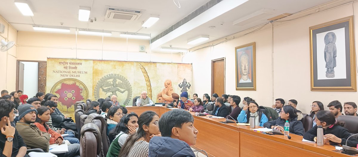 Dept. of Museology, @iihnoida organized a special lecture on ‘Maharajas and Nawabs of ‘Gujarat’ and their state - glimpses of lifetime collection’ by Dr. Kenneth X. Robbins.  The students from various dept. and PhD scholars learnt about the formation of the state of #Gujarat.