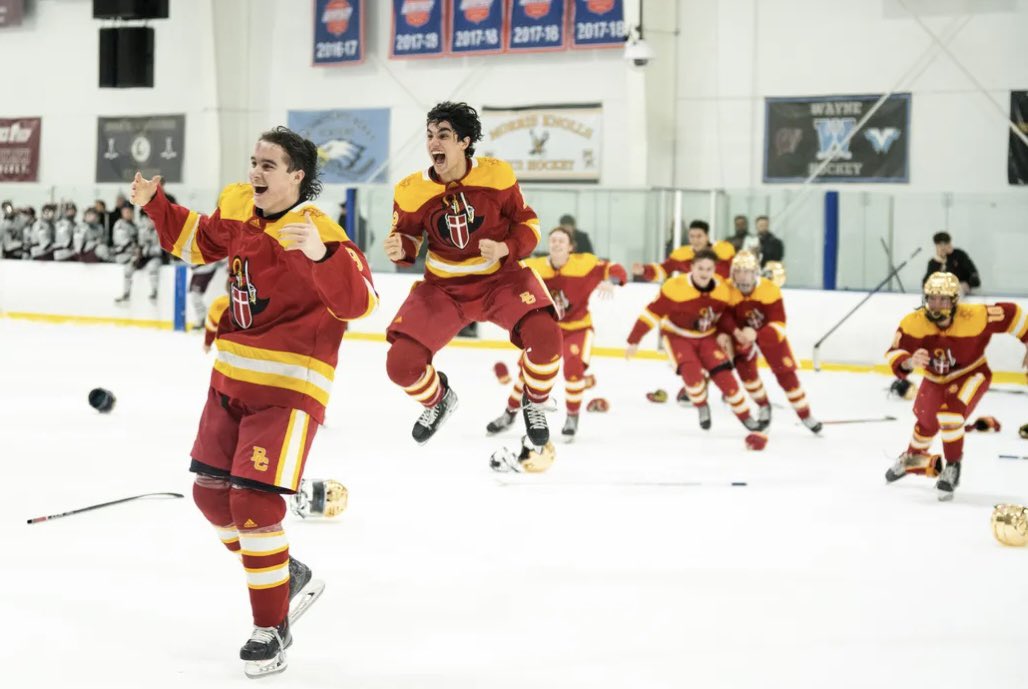 CraziesNation's tweet image. FAT county title win against the LOSERS who can’t get it done when it matters. Another title in the books this year for the boys. #brickwall #bergeninvatational #norings #declanownsyou