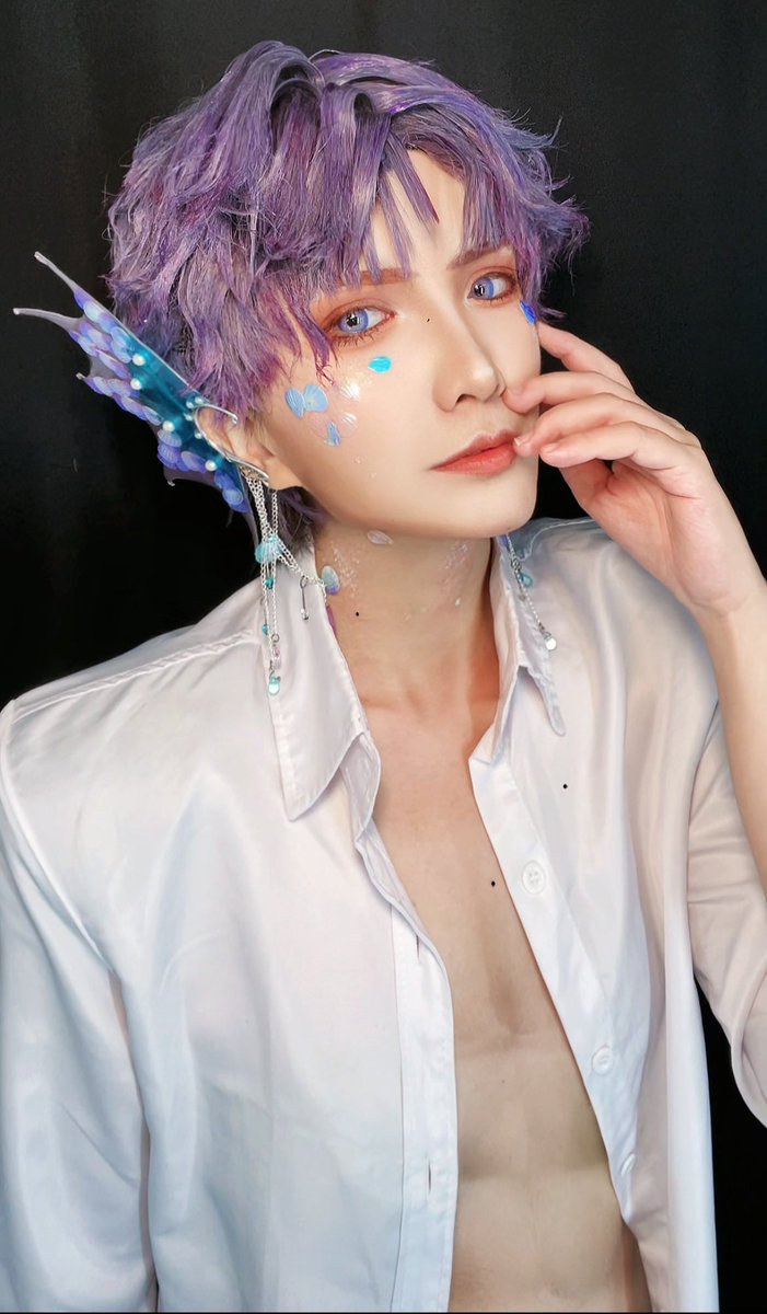 你⋯控制ㄧ下⋯⋯別摸了🤯
這些可都是最堅硬的鱗片⋯主人
-
一隻發燒的魚魚
*耳朵私設

#戀與深空  ｜ #LoveandDeepspaceth ｜ #祁煜 2/24-2/25cwt在四樓特11B,2/25會出魚魚