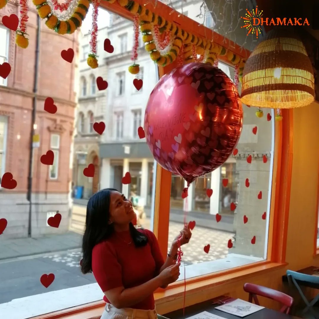 DhamakaDining's tweet image. #Love, laughter and a #deliciousfeast - a perfect formula for a #romanticnight at #Dhamaka this Valentine Day🥰

So why settle for a regular dinner at home? Make this #ValentineDay one to remember!

Call us at 07483330639 or book via rb.gy/sbtr

#bristol #indianfood