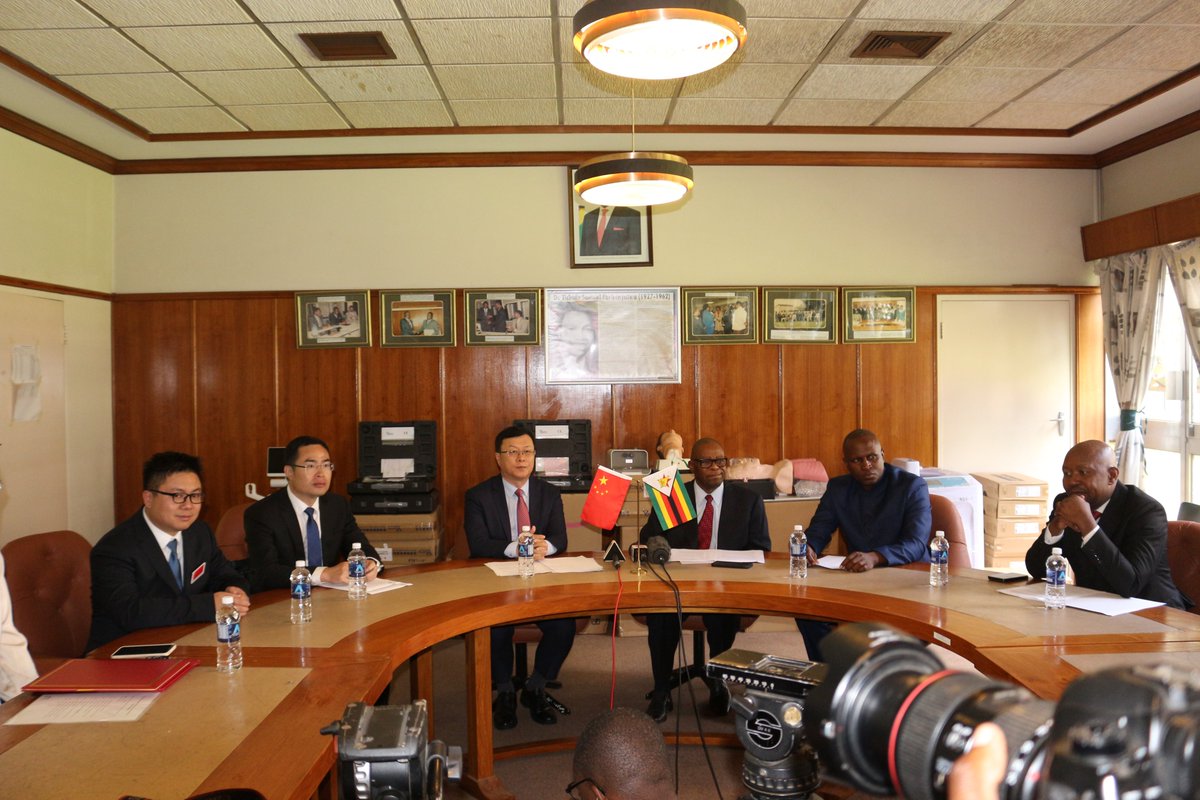 Minister of Health and Child Care, Hon Dr D. Mombeshora and the Ambasador of the People's Republic of China, Mr Zhou Ding with their delegations at the Handover Ceremony of Respiratory Medicine equipment. They also signed the Cataract Surgery MOU.