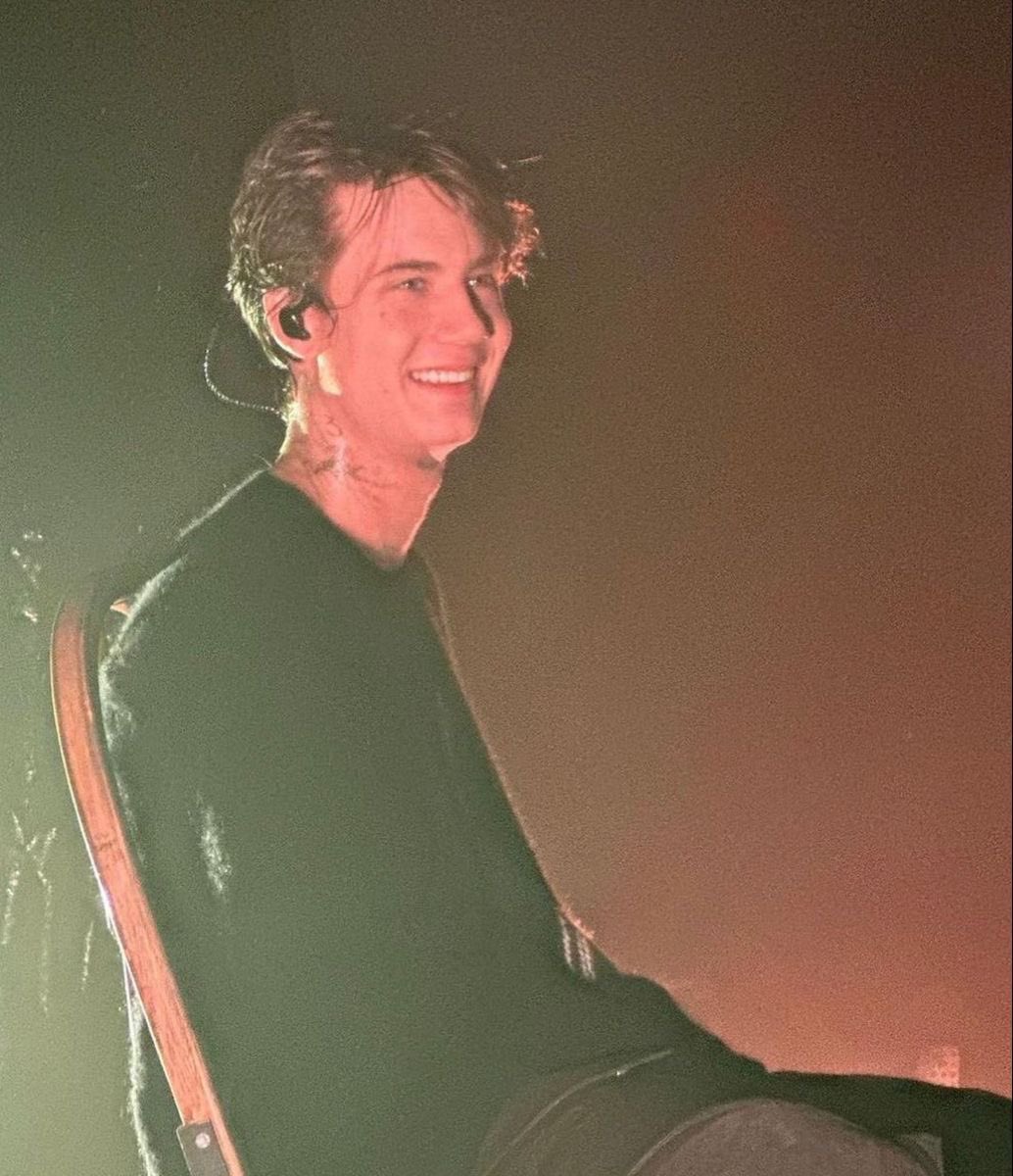 N0VANITYKASS's tweet image. happy birthday to my favorite person ever  @JadenHossler , thank you for everything you do!! i’m so beyond proud of you. i love you forever🤍🤍🤍
#happybirthdayjxdn