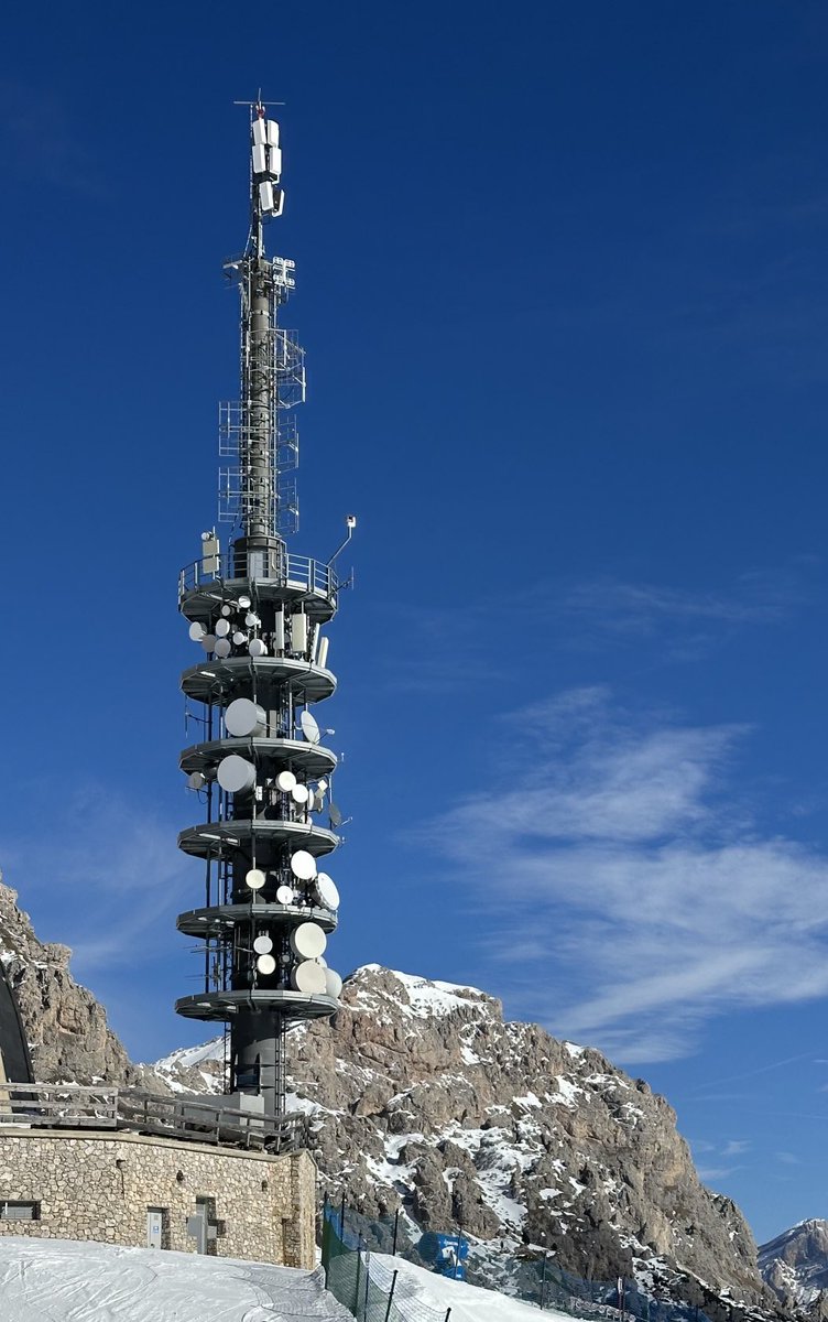 Hanns Wolter tweet media