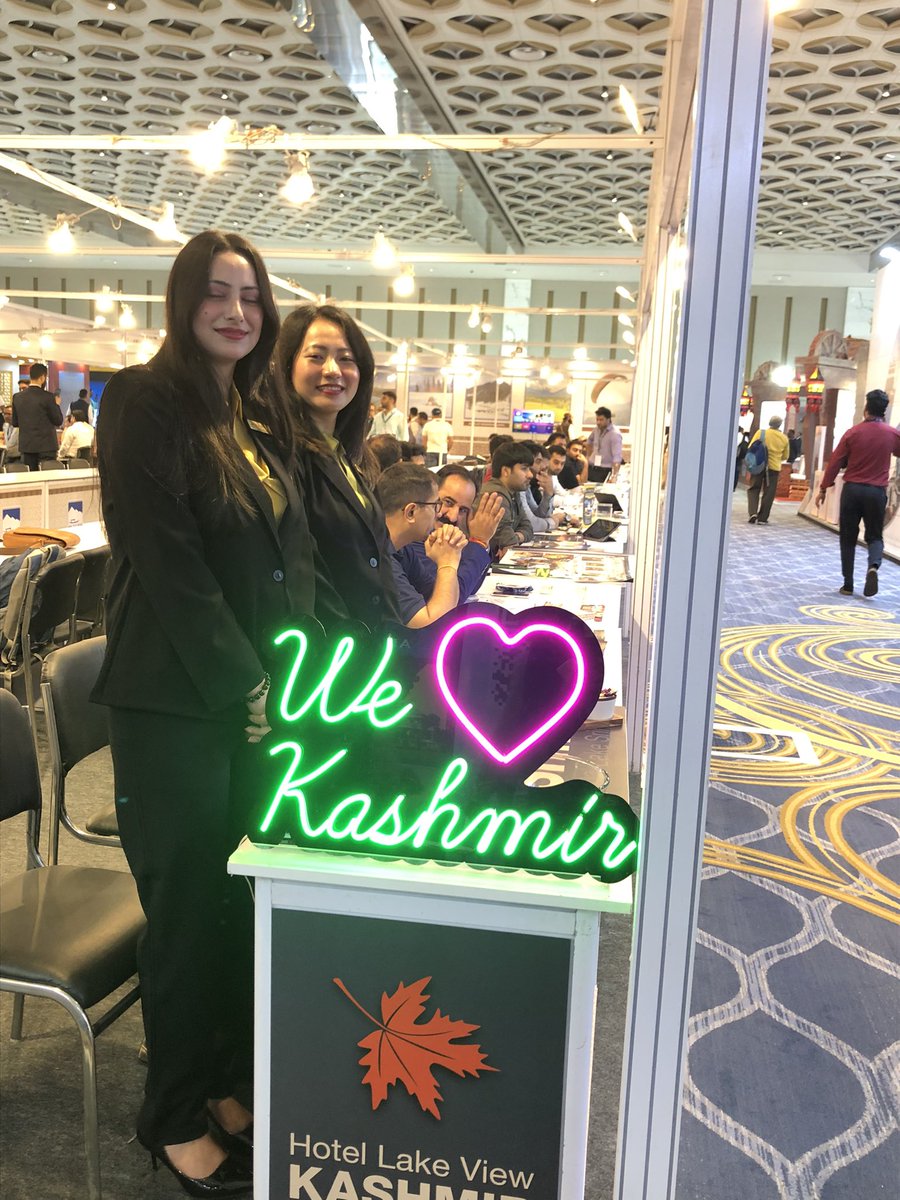 shailda's tweet photo. @AmitShah @PMOIndia We are at OTM exhibition in Mumbai and we have been forced to remove - We Love Kashmir - Board of ours. It's so painful to see that we can not say We Love Kashmir at this exhibition. We seek help from MOH to reinstate these boards. https://t.co/dnOTw410xG