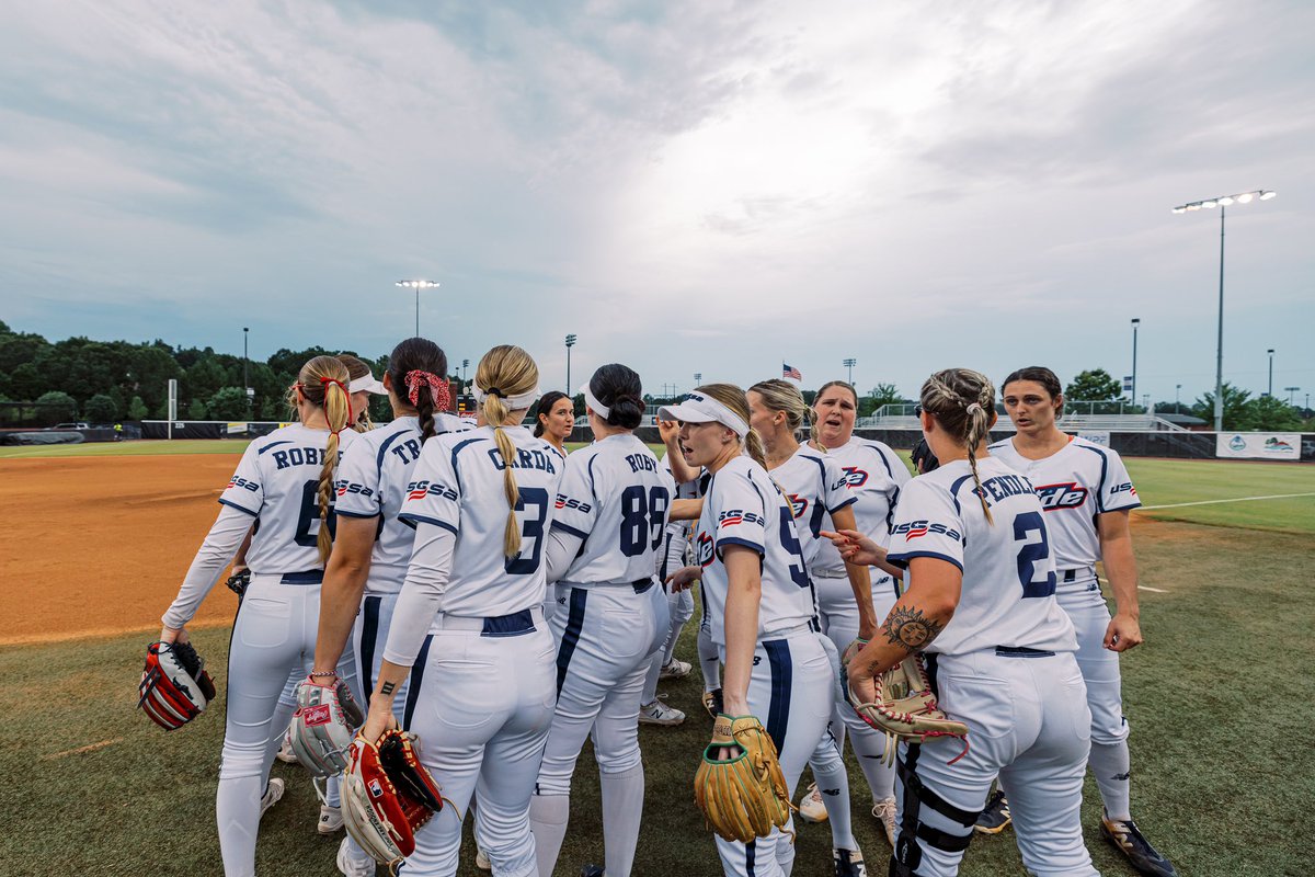 Women's Professional Fastpitch tweet media