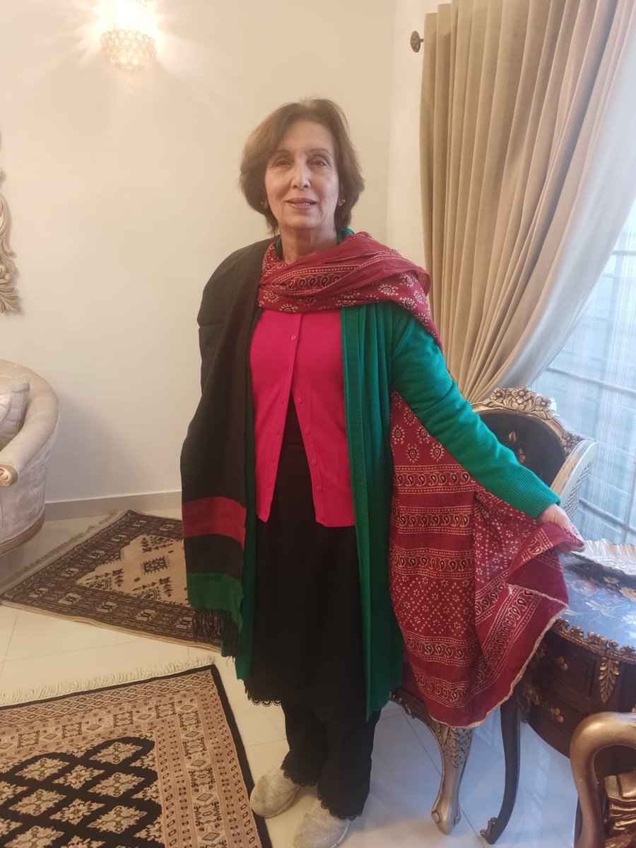 Meena Gabeena (@gabeeno) on Twitter photo My great chachi who deserves an award for being Mrs. <a href="/Khalid_Munir/">Khalid Munir</a> 😜 is ready to #VoteForTeer
Jeet ka nishaan, teer ka nishan My great chachi who deserves an award for being Mrs. <a href="/Khalid_Munir/">Khalid Munir</a> 😜 is ready to #VoteForTeer
Jeet ka nishaan, teer ka nishan