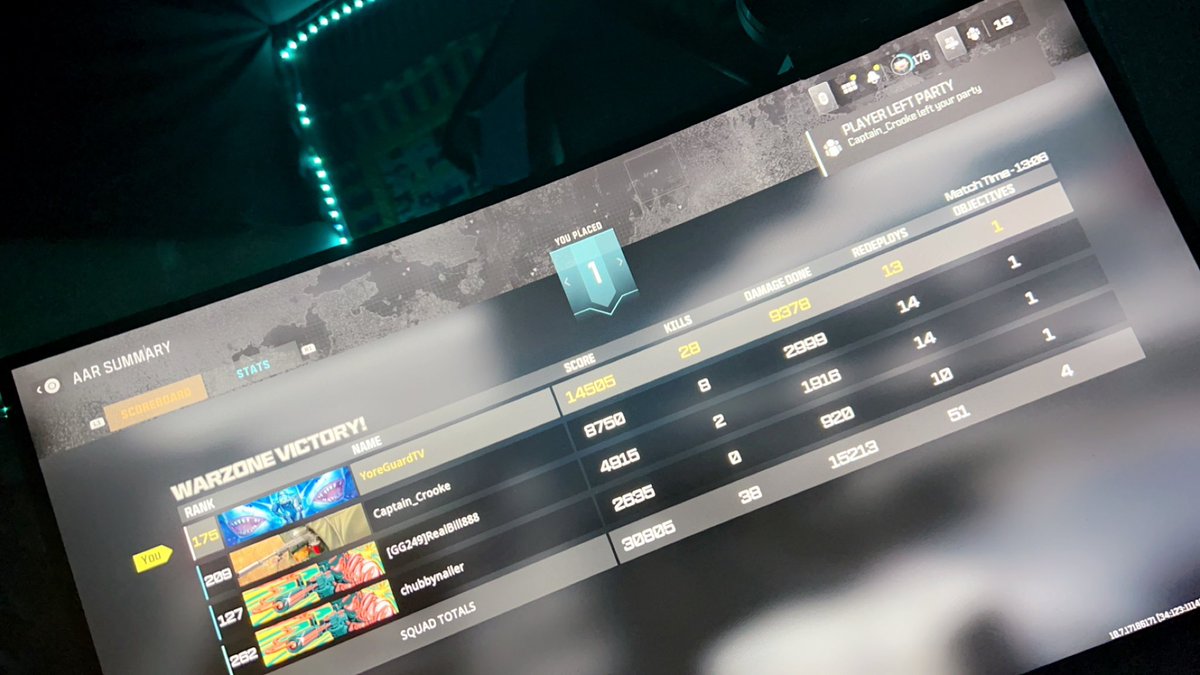 BeLikeGarry's tweet photo. umm some help please🤣🤣🤣 #MW3 #Warzone #consolegang https://t.co/hFBUwikwct