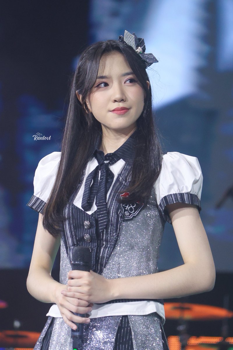 Rantovl's tweet photo. Gracie @Gracie_JKT48 https://t.co/NVxLo7UfbG