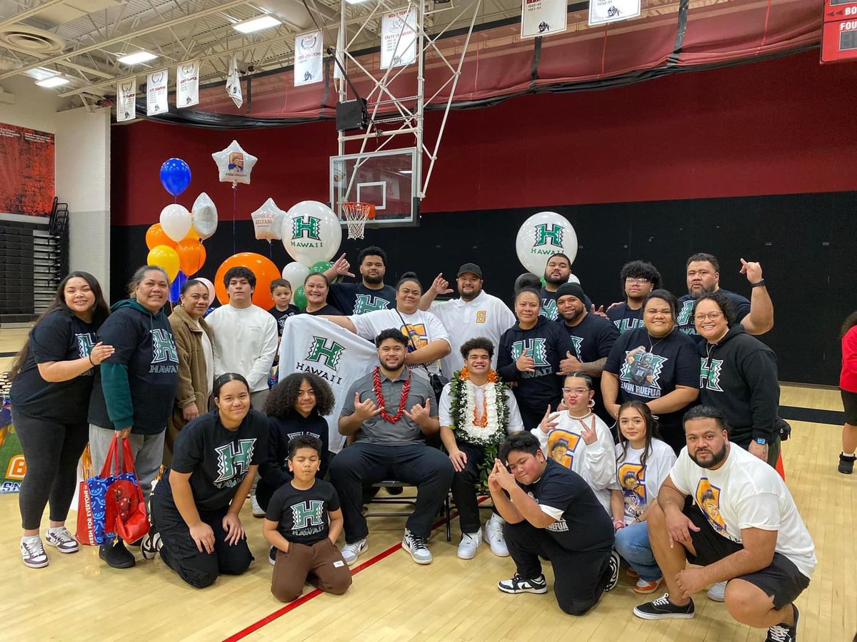 Grateful to God, my amazing family, and the incredible support from my @PantherWest teammates and coaches. Excited for this next chapter! #NationalSigningDay @HawaiiFootball #GoBows #BRADDAHHOOD