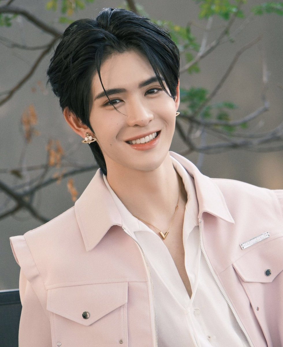iayaye's tweet photo. ฟ้าและเสี่ย 🩷🖤✨
#TRENDTRUExNetJames
#NetJames https://t.co/68qQ5btFhh
